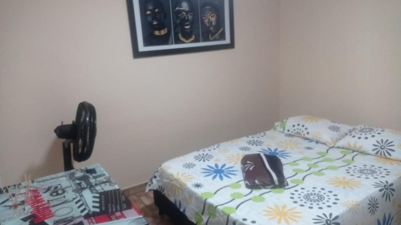 Hostal Avanza カリ エクステリア 写真
