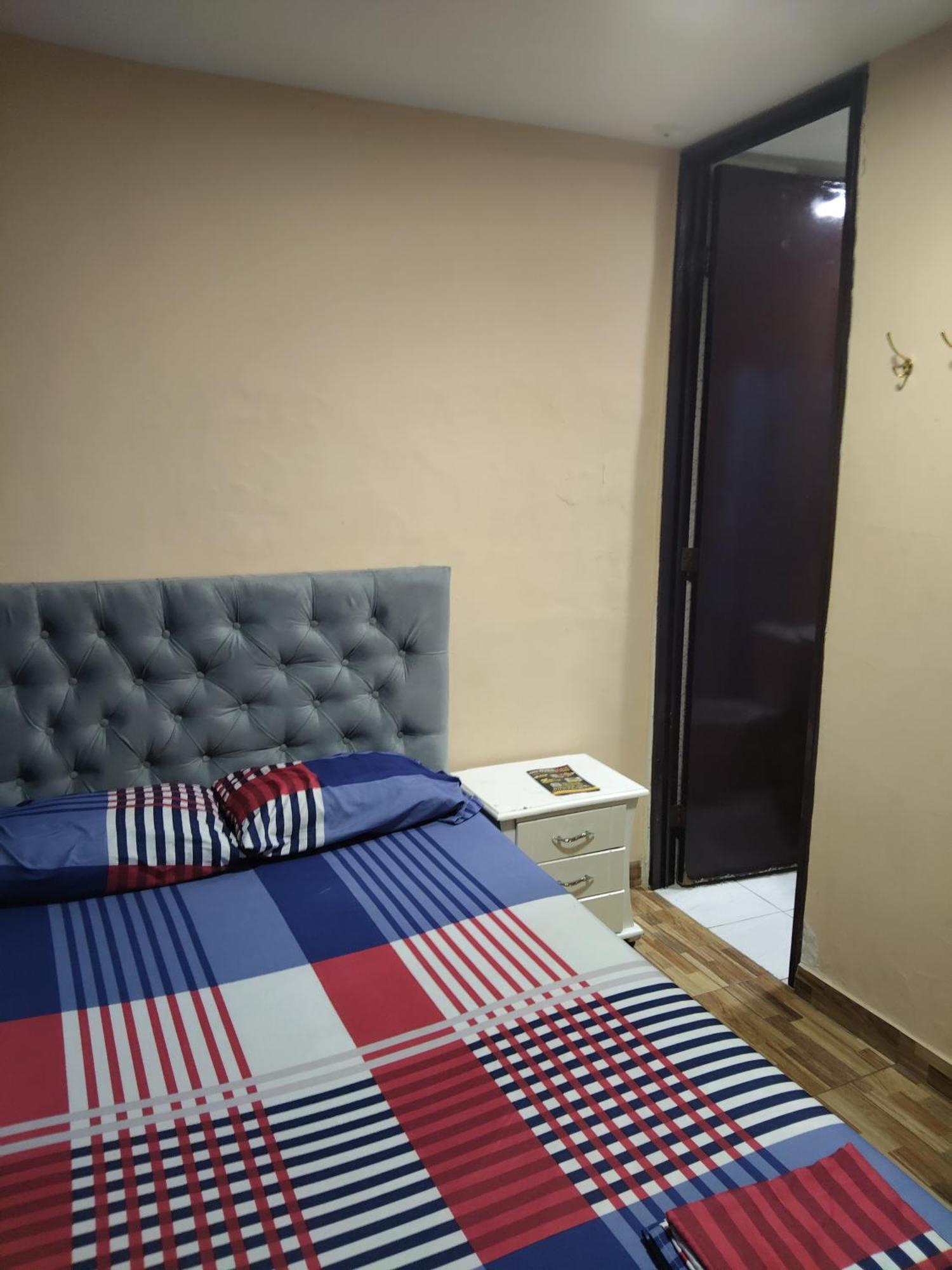 Hostal Avanza カリ エクステリア 写真