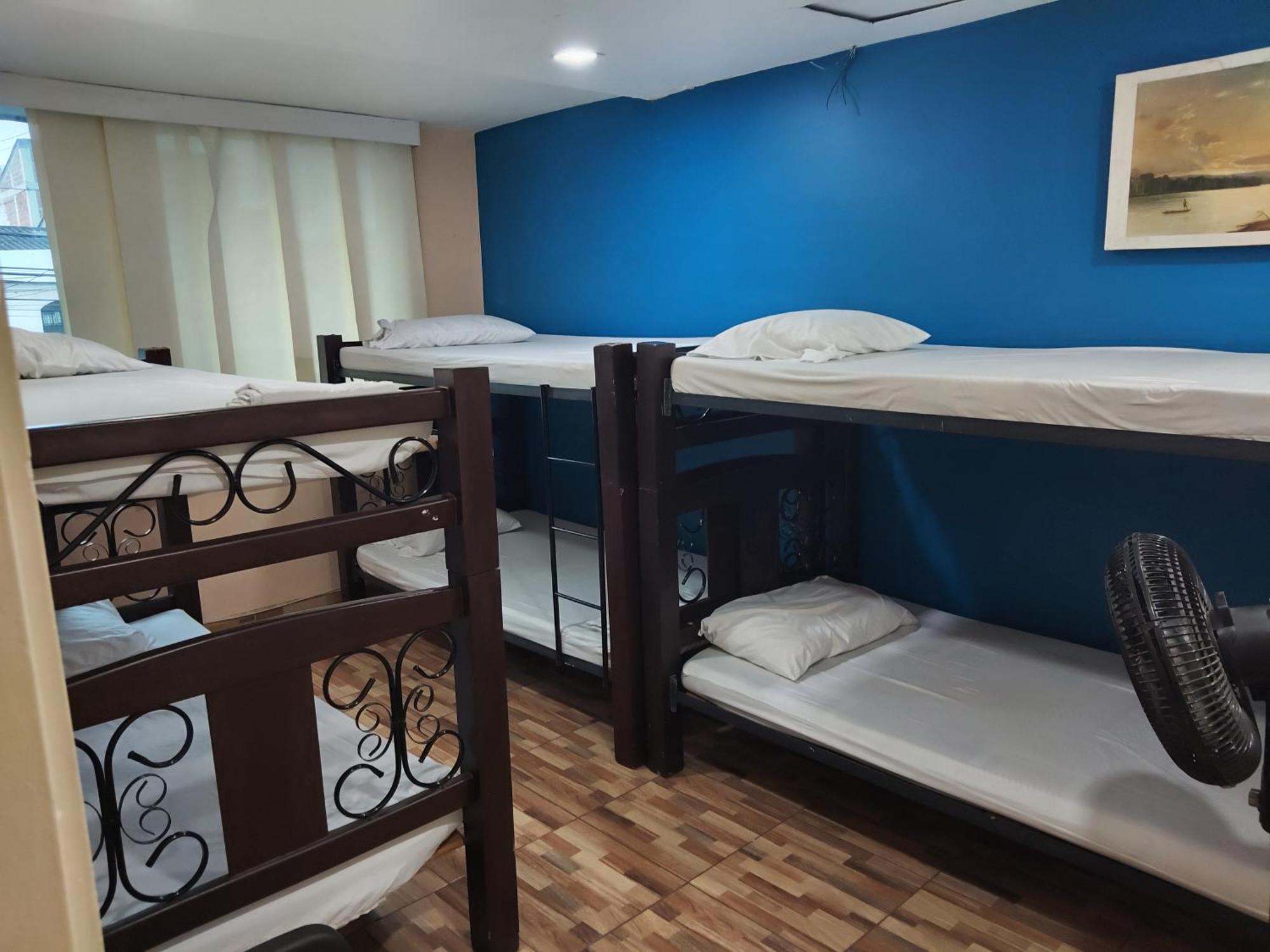 Hostal Avanza カリ エクステリア 写真